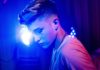 Novia de Kurt le armó «tremendo show» en pleno videoclip