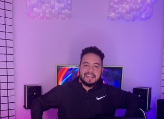 “Reggi El Auténtico” recibe dos nuevos Discos de Platino